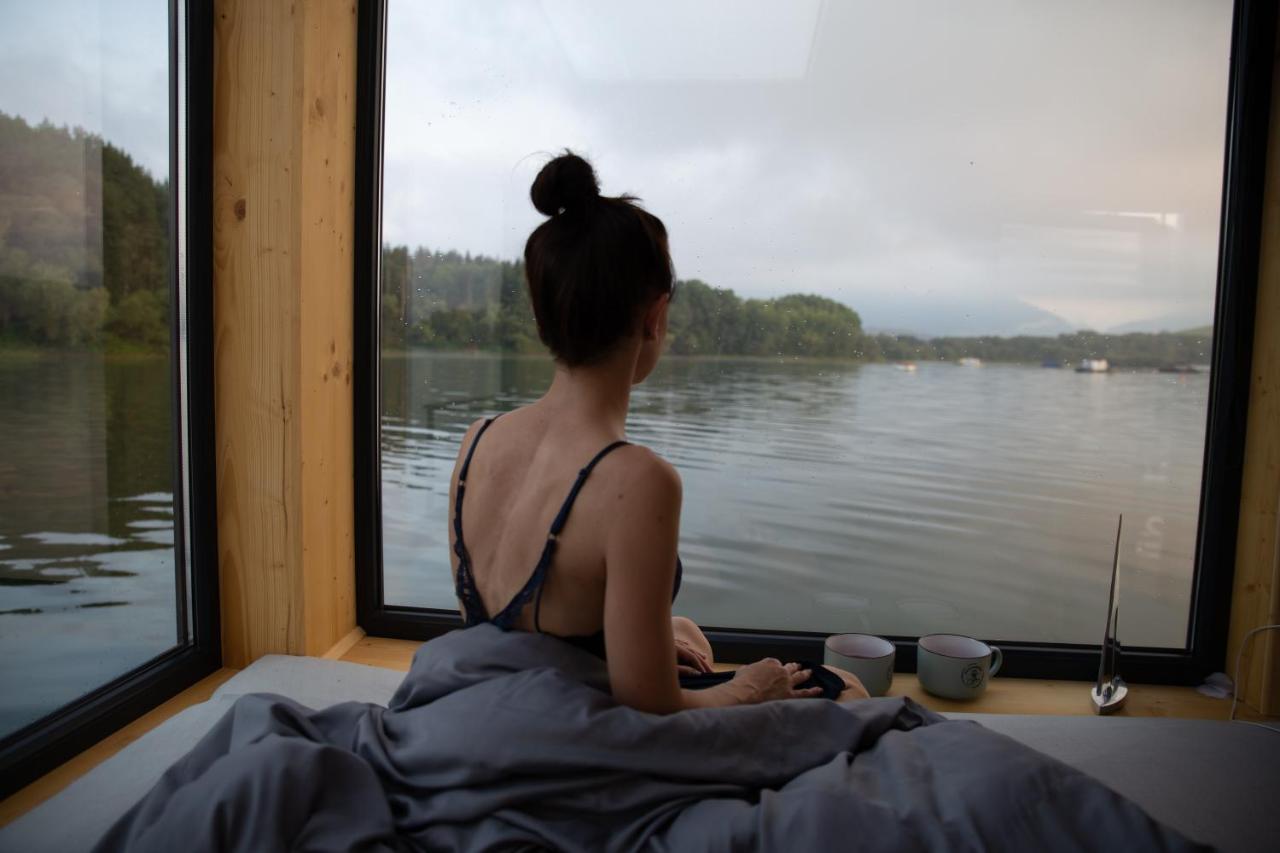 Aquachill Houseboat & Wellness Hotel Liptovský Trnovec Exterior foto